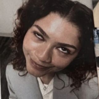 ♱